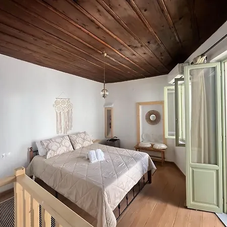 Happiness Skopelos Apartment Glossa