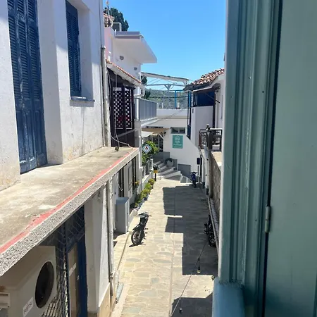 Happiness Skopelos Apartment
